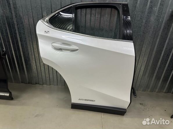 Lexus UX 200 250h Дверь задняя правая 2019-н.в