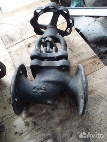 Вентиль запорный чугунный