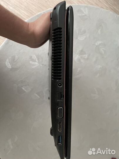 Ноутбук asus