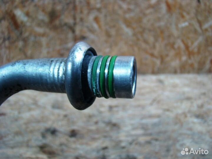 Ford Fusion Трубка кондиционера