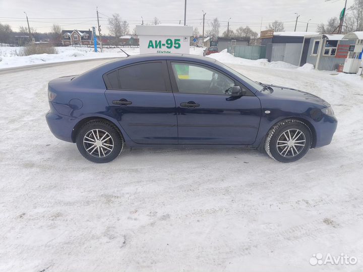 Mazda 3 1.6 МТ, 2008, 250 140 км