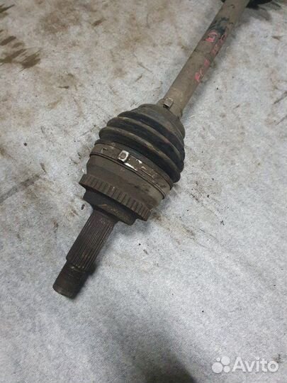 Привод, полуось передний левый Geely Emgrand Ec7