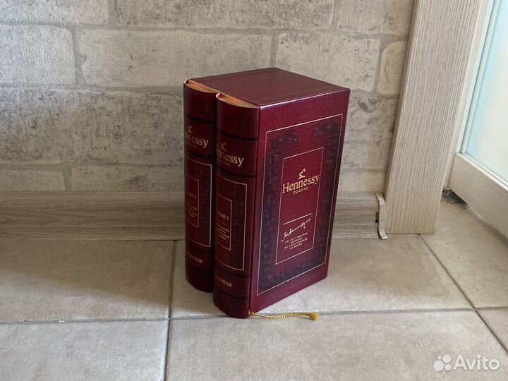 Коробка от коньяка Hennessy Library