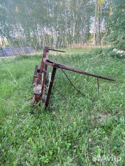 Толкатель сена