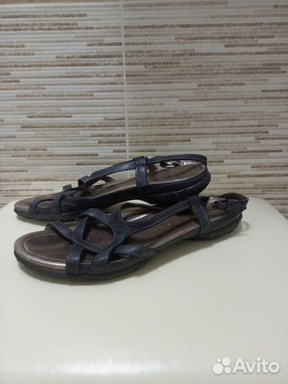 Босоножки ессо 40 размер