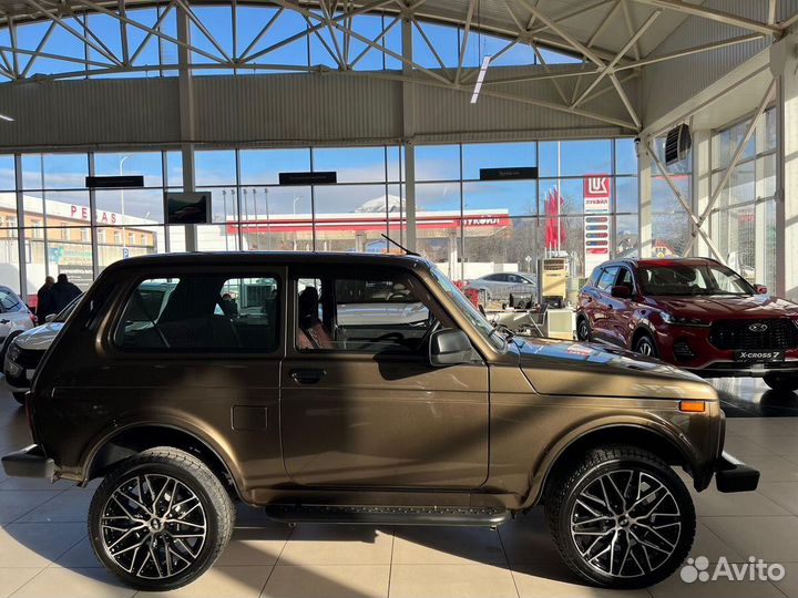 ВАЗ Niva Legend 1.7 МТ, 2023, 8 000 км