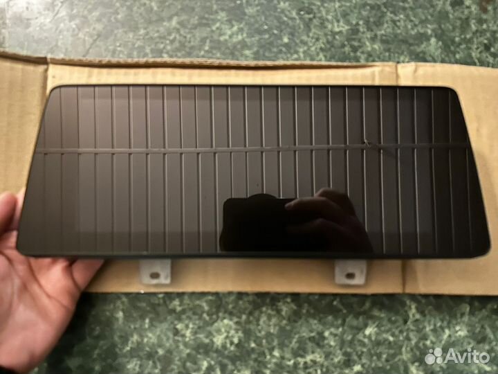 Монитор BMW f90