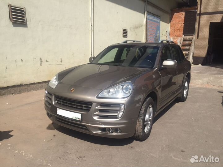 Накладка на бампер Porsche Cayenne 957