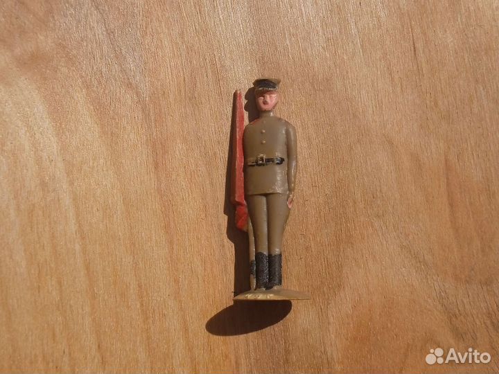 Игрушки СССР солдатики