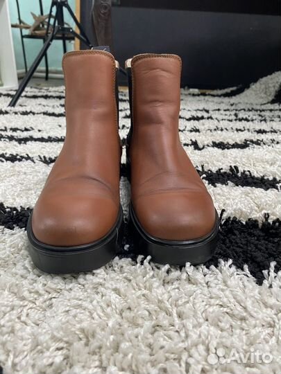 Ботинки женские