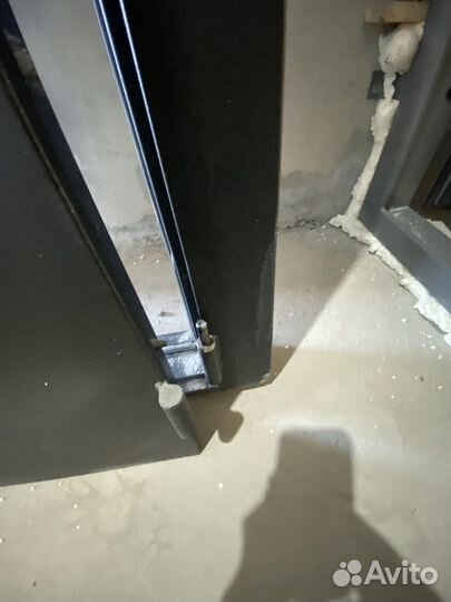 Дверь входная металлическая