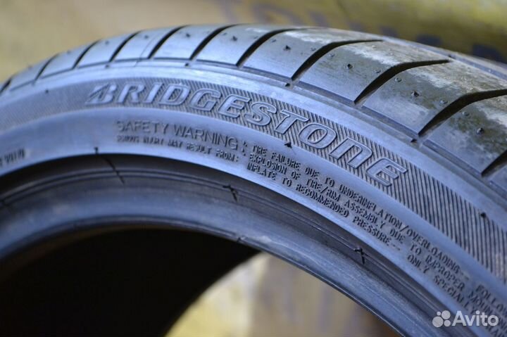Bridgestone Potenza S001 235/40 R19