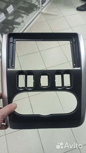 Рамка переходная 9 дюймов Nissan Almera 2012-2019