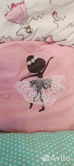 Бортики в кроватку+одеяло с подушкой