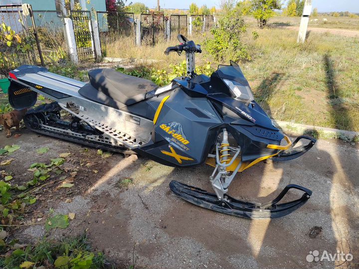BRP Ski Doo Summit x 163 800r