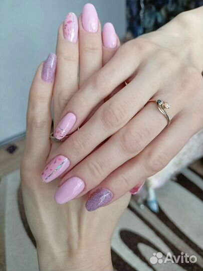 Маникюр, ресницы