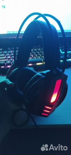 Игровые наушники с микрофоном