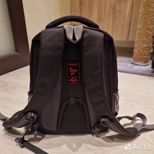 Рюкзак школьный для мальчика grizzly
