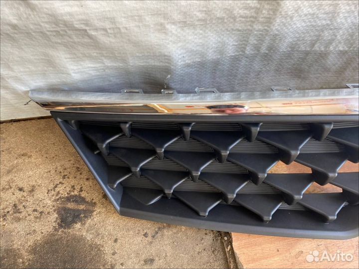 Решетка радиатора Kia Rio 4 (2020-2023)