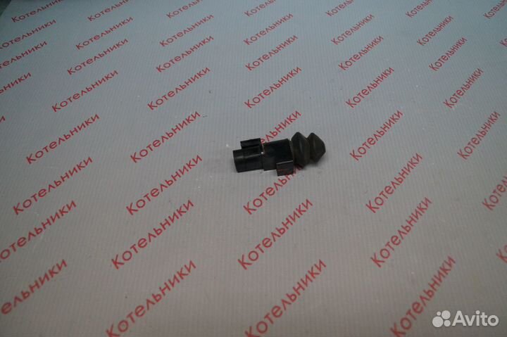 Nissan 25362-AV600 Концевик капота