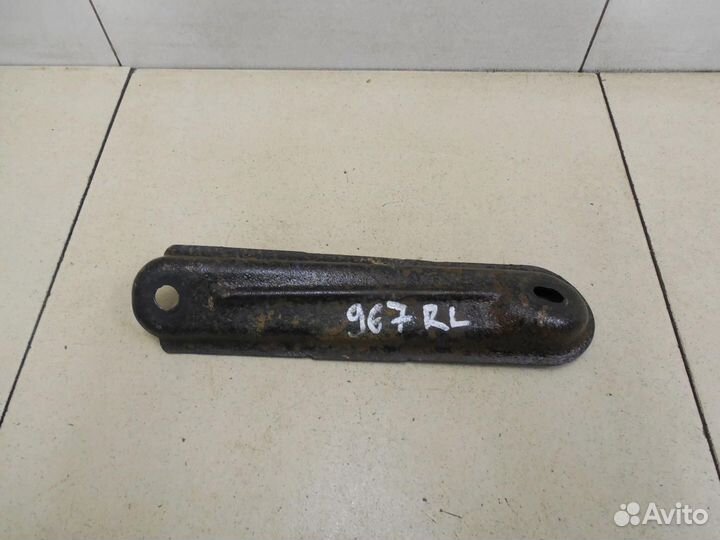 Кронштейн задней балки RAV 4 2006-2013