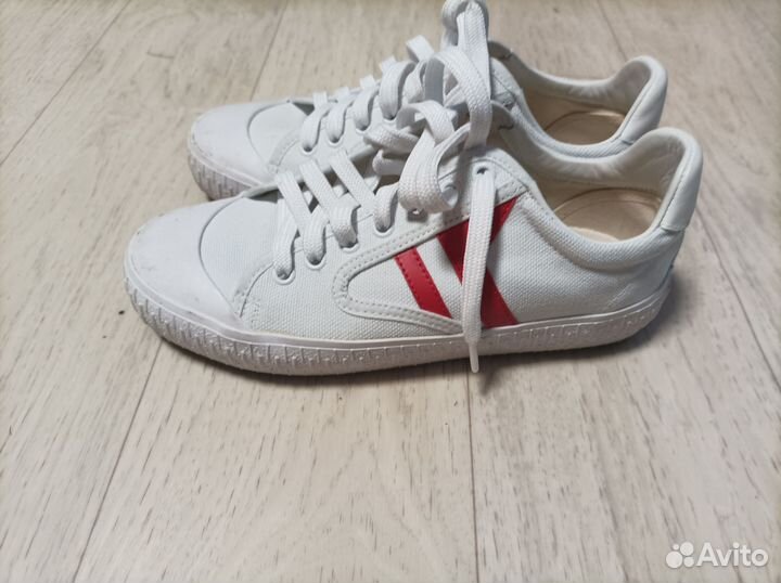 Кеды белые женские 37