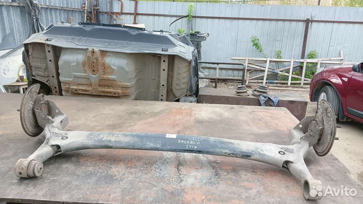 Балка задняя Geely Emgrand