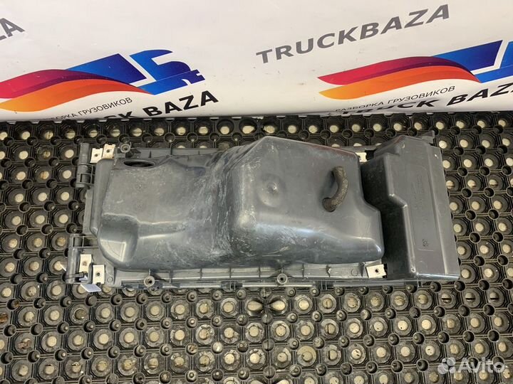 Корпус фары левой Scania 5-series