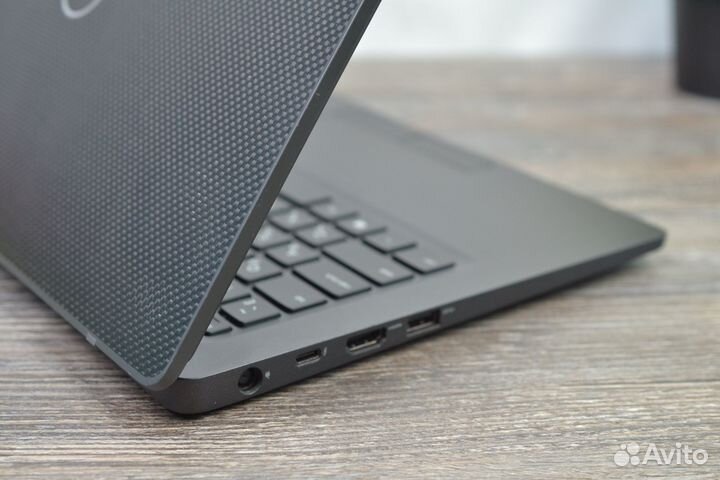 Dell latitude 7300