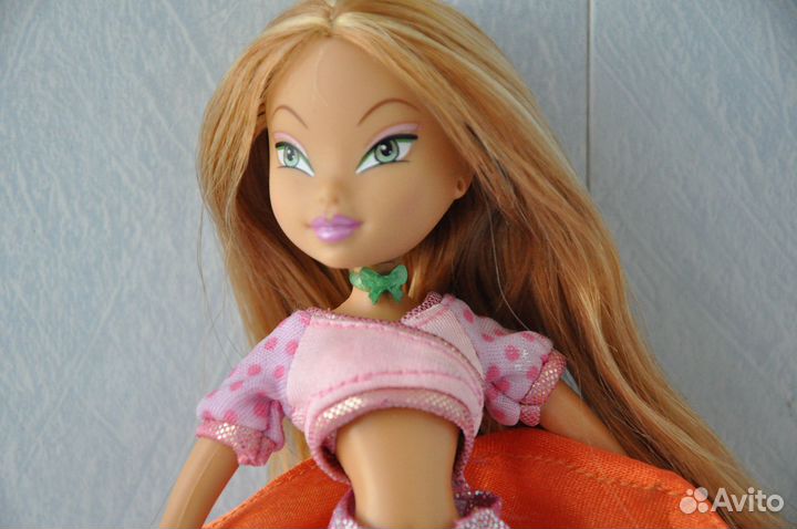 Winx mattel Флора школьница