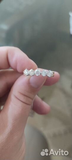 Кольцо с бриллиантами дорожка
