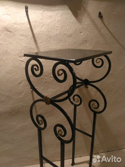 Ритуальные изделия,столы,скамейки,кресты,ограды