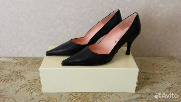 Новые, модельные туфли