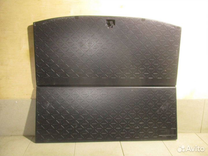 Пол багажника Toyota RAV4 (XA50)