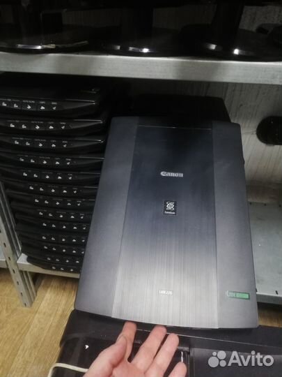 Сканер Canon CanoScan LiDE 220