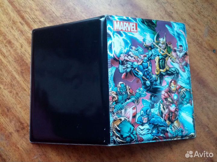 Обложка на паспорт marvel