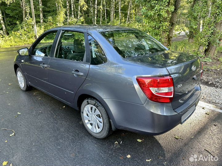 LADA Granta 1.6 МТ, 2017, 75 150 км