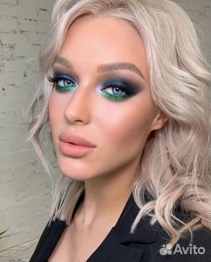 Кератиновое выпрямление волос