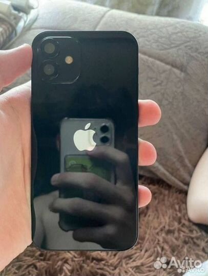 iPhone 12, 64 ГБ