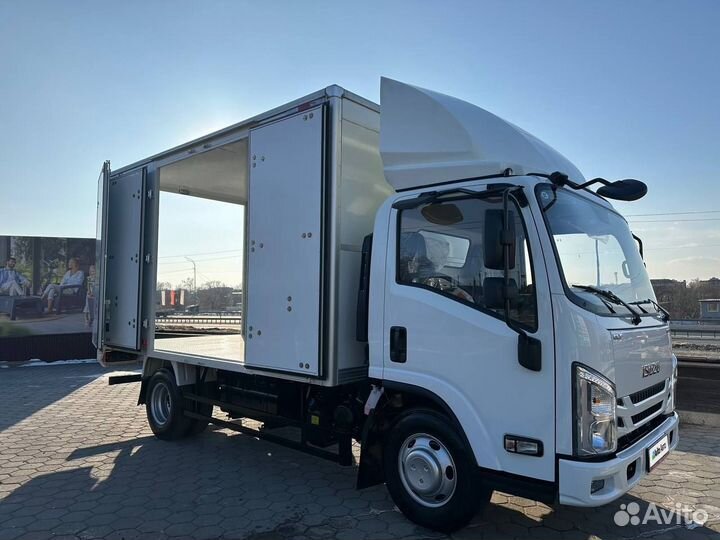 Изотермический фургон Isuzu Elf, 2025