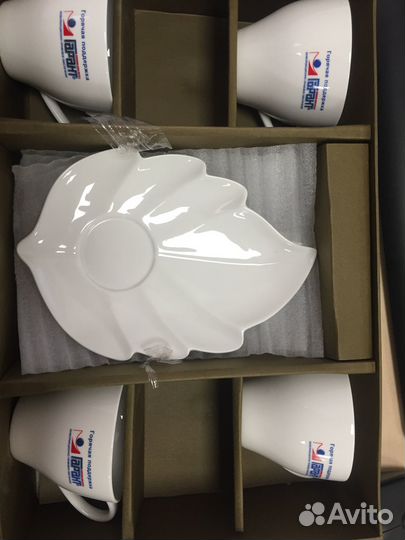 Чайный сервиз на 4 персоны