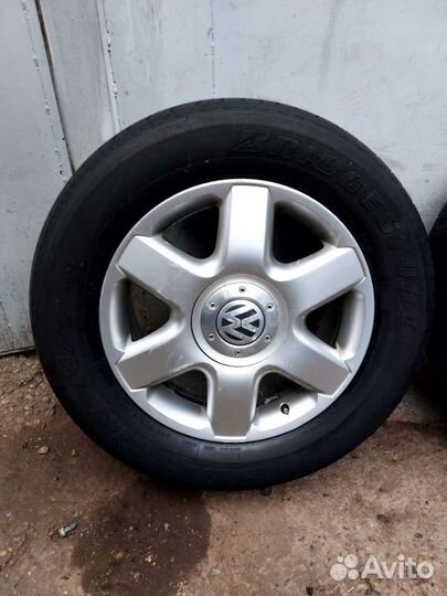 Литые диски с резиной R18 Volkswagen touareg 02-10