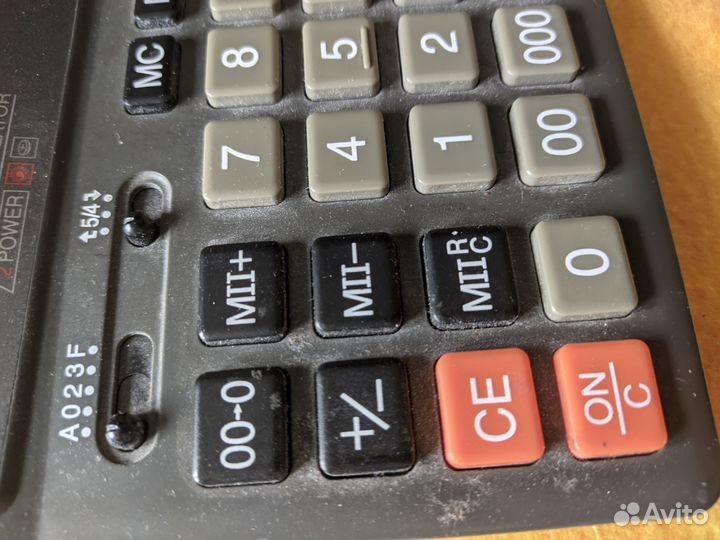 Калькулятор Citizen