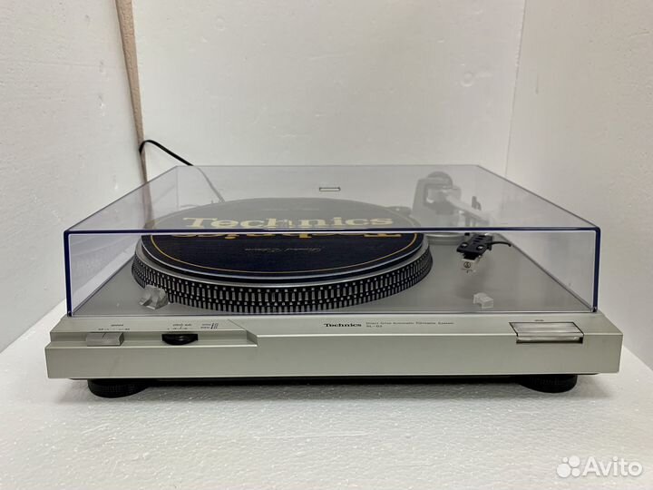 Проигрыватель винила Technics SL-D2