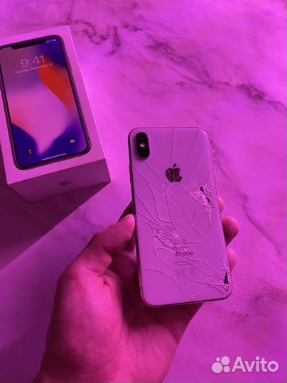 iPhone X, 64 ГБ