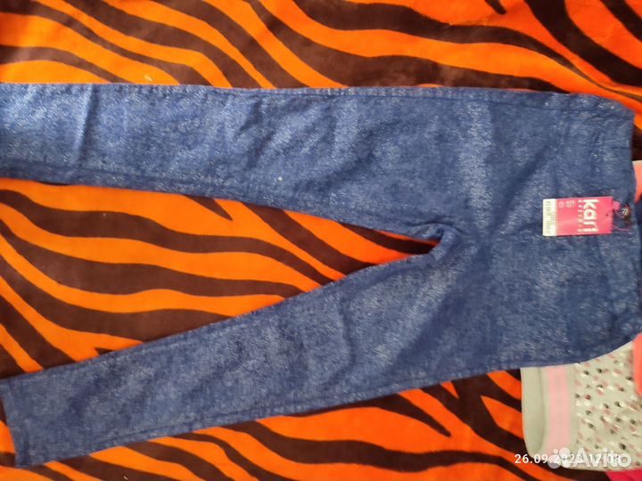 Спортивный костюм для девочки