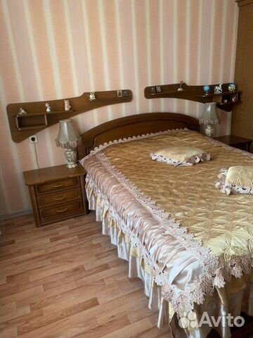 Спальный гарнитур из массива дерева бу купить в Чите | Товары для дома ...