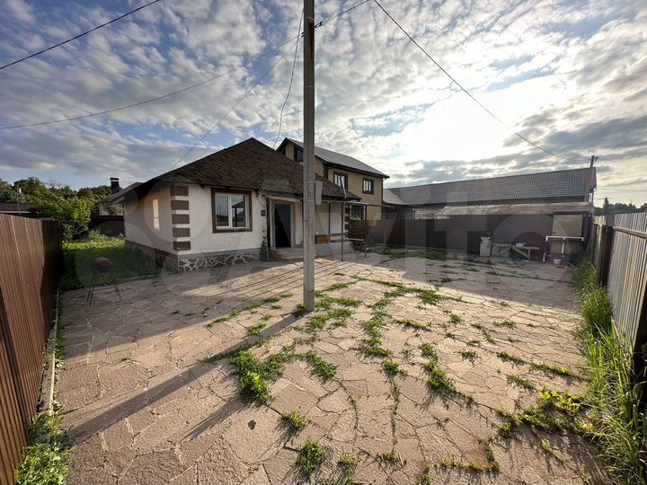 Дом 122 м² на участке 5,5 сот.