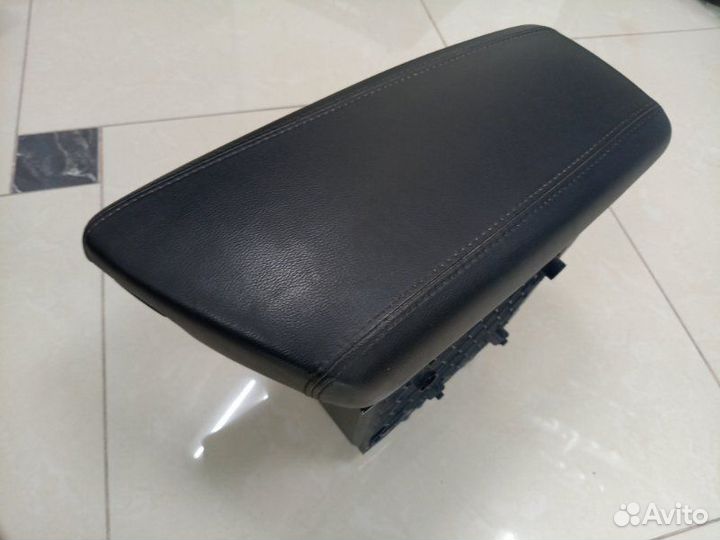 Подлокотник Kia Optima TF G4KE 2012