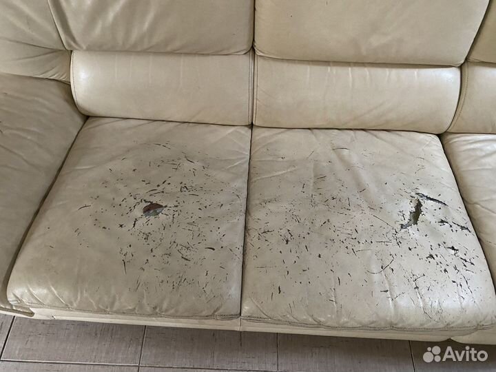 Диван и кресло